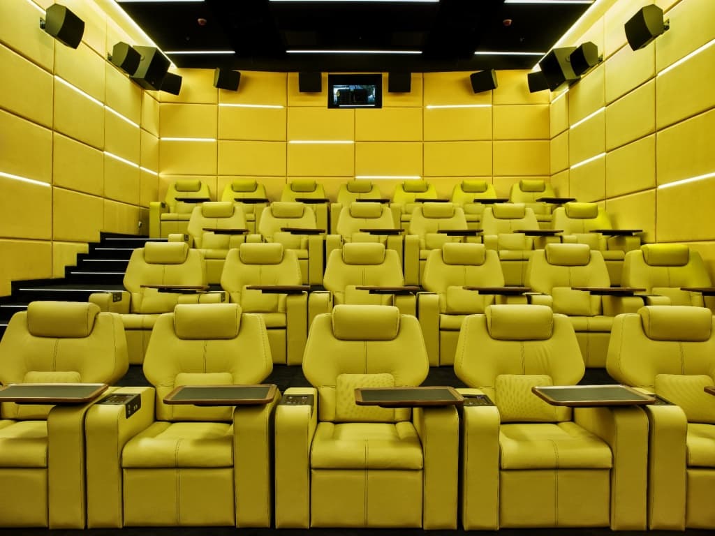 CinemaM2.jpg
